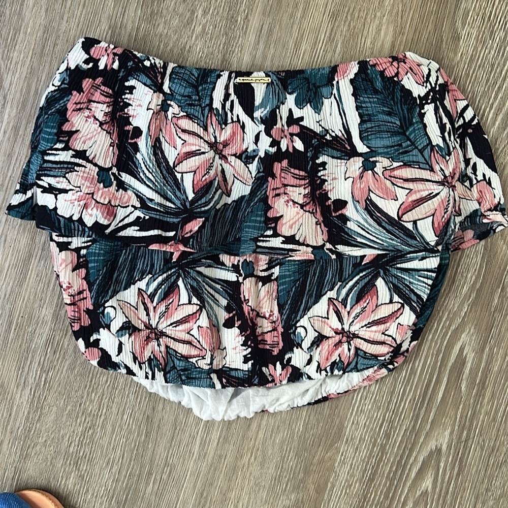 Spiritual Gangster Ruffle Tube Top - Picture 2 of 5
